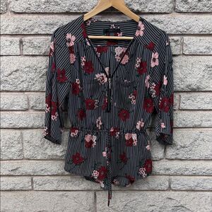 Streetwear Society Black and Red Floral Blouse